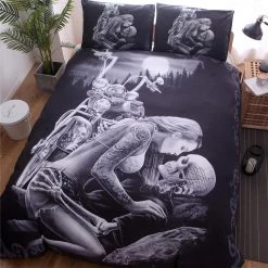 Cradle Of Goth BEDROOM Death's Kiss Sheets