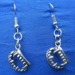 Cradle Of Goth Vampire Teeth Earrings